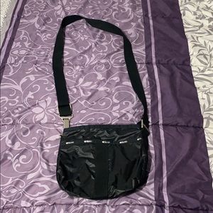 Lesportsac black messenger bag